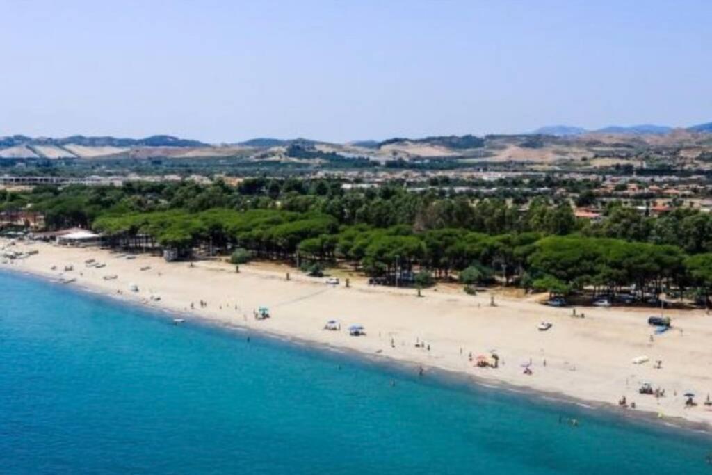 Casa Vacanze Simeri Mare Екстериор снимка